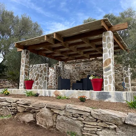 Holiday home Bergerie Confort L'immortelle