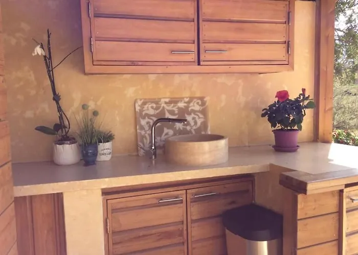 Bergerie Confort L'immortelle * Saint-Florent (Corsica)